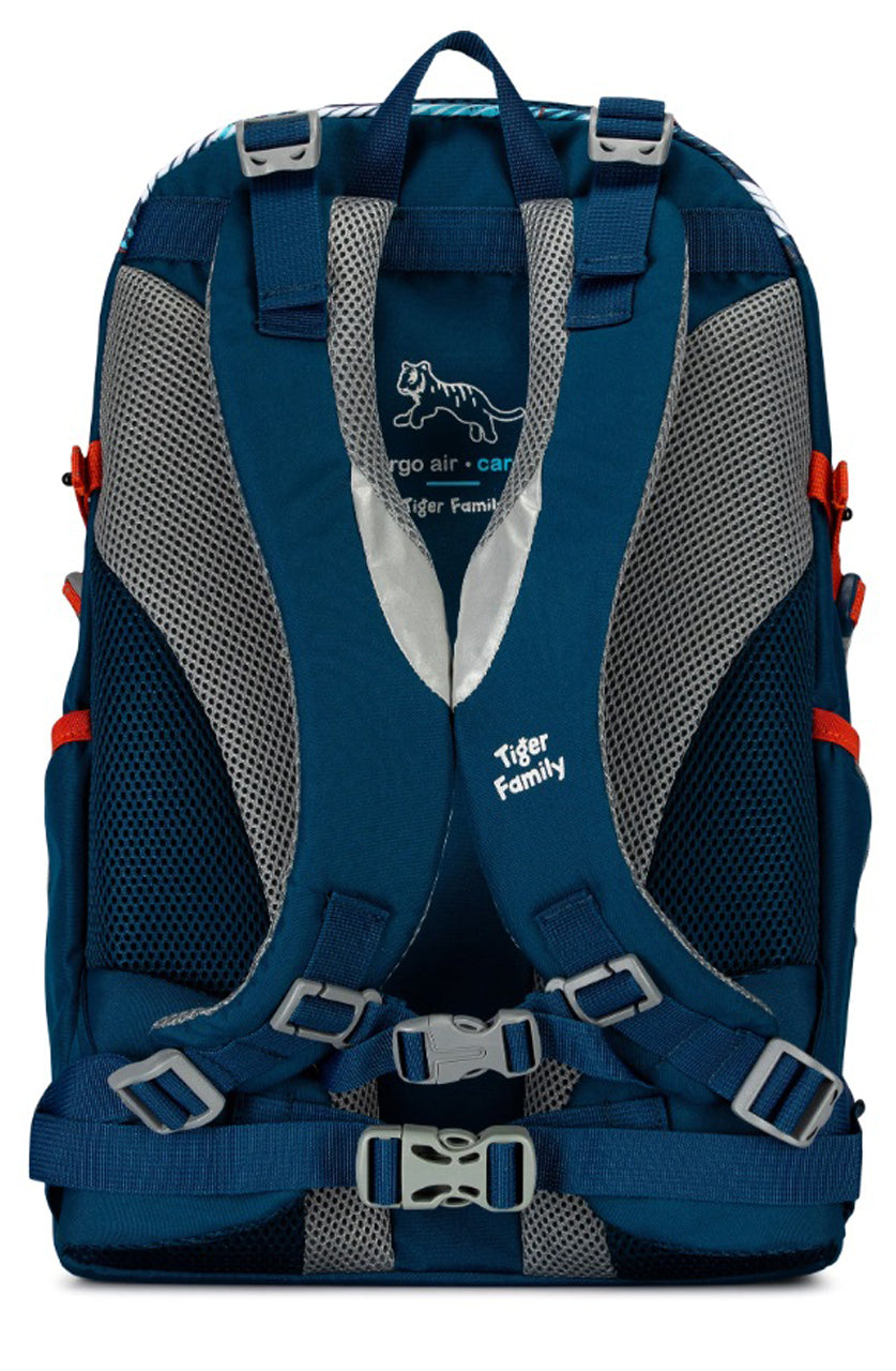 7-sans-Tiger-Family-Schulrucksack-MAX-2-0-blau-Freizeit-Rucksack-ansicht-rueckseite-lafueliki