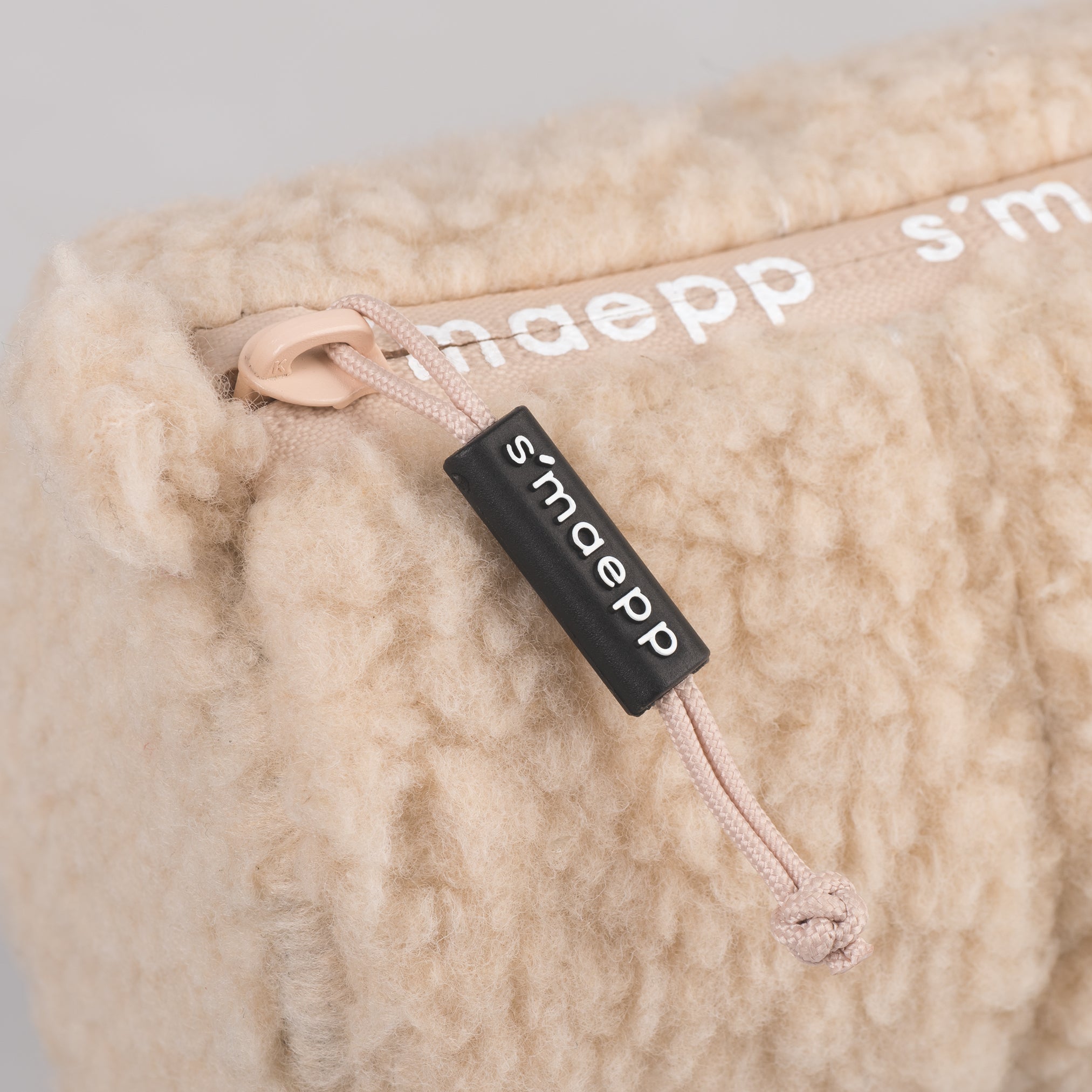 Brunnen s´maepp Schlamperrolle M · Plüsch – Beige