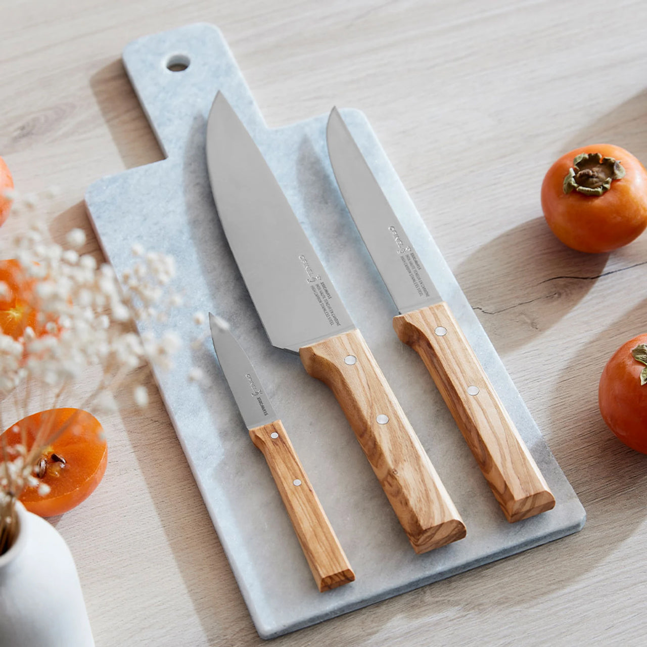 Opinel-Messerset-3-teilig-Parallele-Trio-Olivenholz-anwendung-in-der-Kueche
