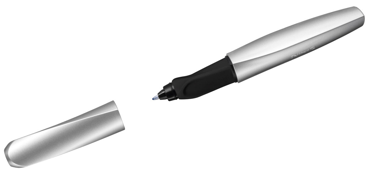 Pelikan-TintenrollerTwist-Silver-offen-7155-lafueliki