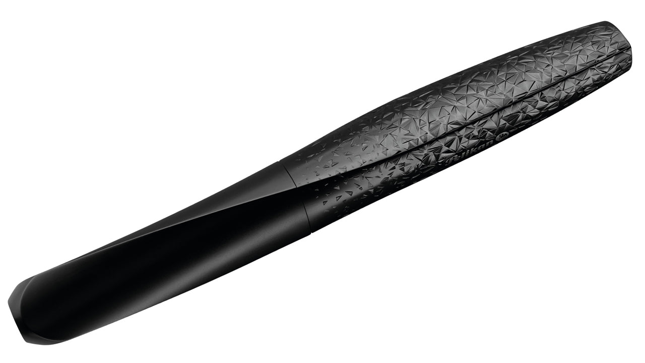 Pelikan-Twist-Fueller-structure-schwarz-fuer-Rechtshaender-Linkshaender-geschlossen-lafueliki