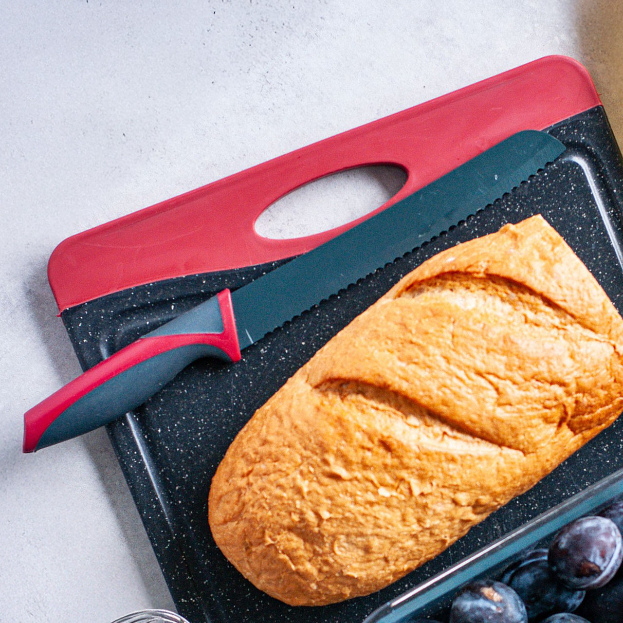 Westmark Brotmesser für Linkshänder · 20 cm · Wellenschliff · inkl. Klingenschutz